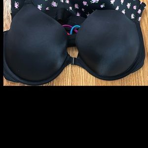 2 PINK by Victoria’s Secret Bras 36DD